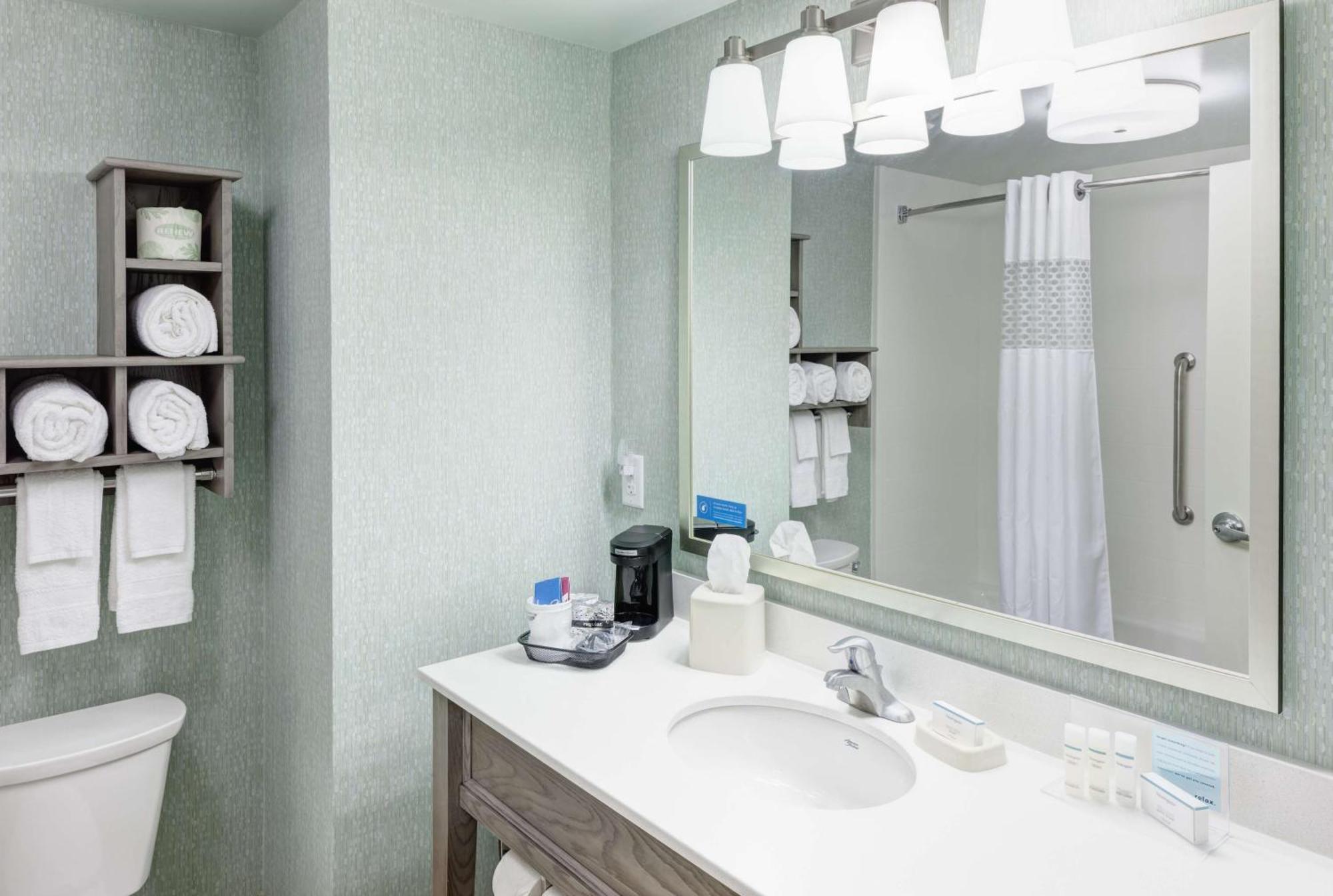 Hampton Inn & Suites By Hilton Carolina Beach Oceanfront מראה חיצוני תמונה
