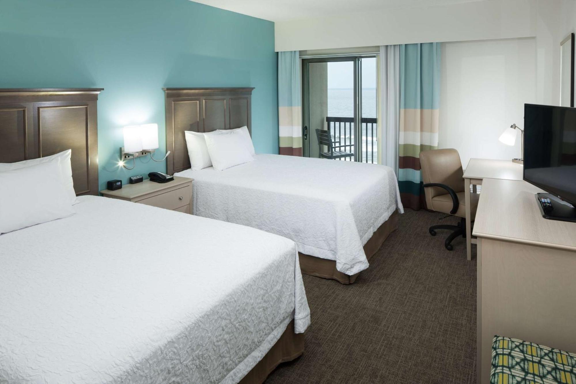 Hampton Inn & Suites By Hilton Carolina Beach Oceanfront מראה חיצוני תמונה