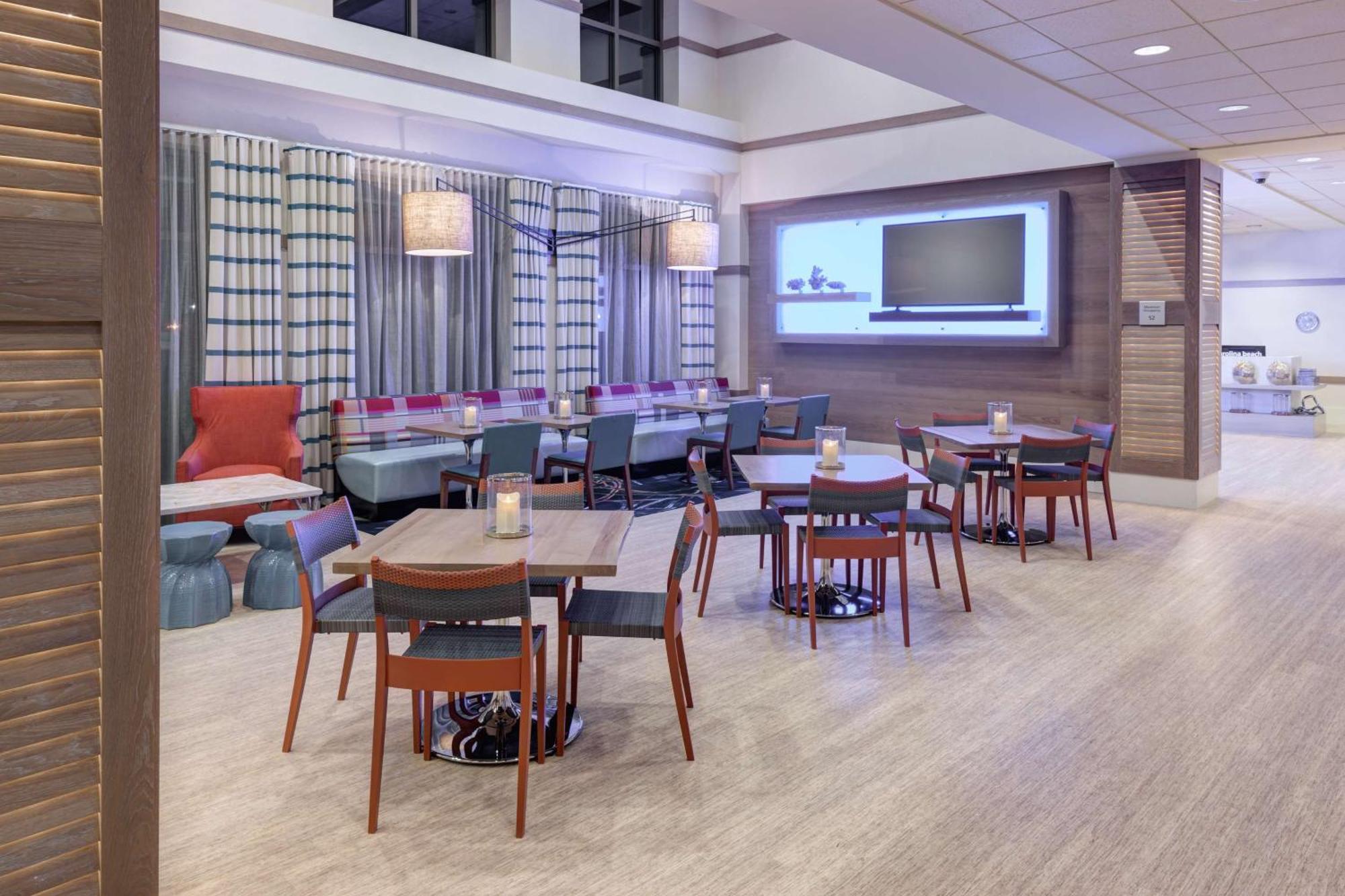 Hampton Inn & Suites By Hilton Carolina Beach Oceanfront מראה חיצוני תמונה