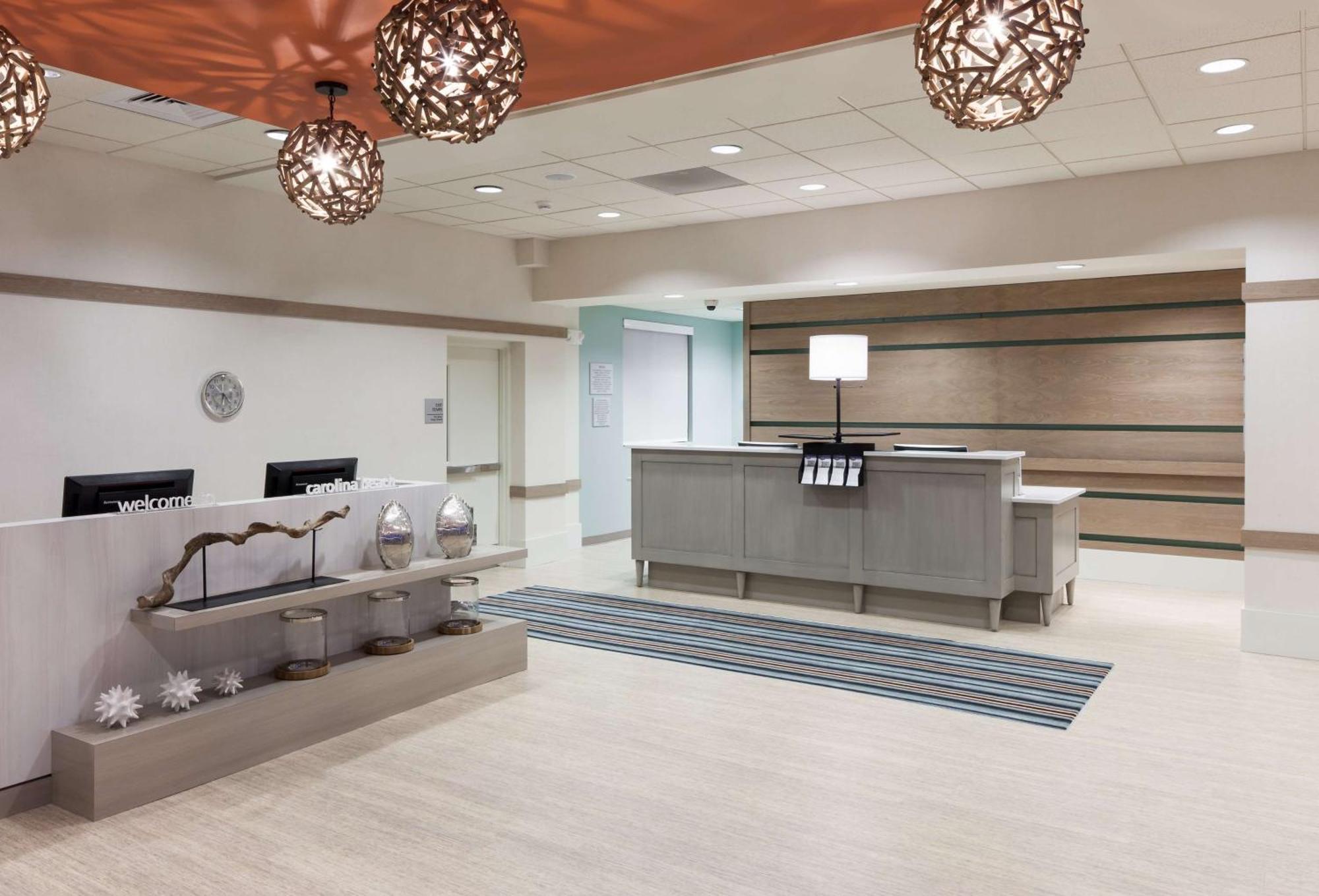 Hampton Inn & Suites By Hilton Carolina Beach Oceanfront מראה חיצוני תמונה
