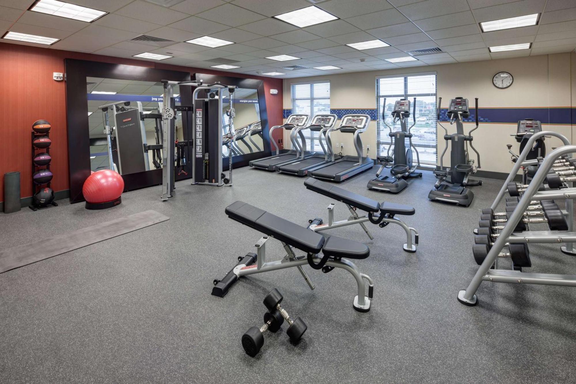 Hampton Inn & Suites By Hilton Carolina Beach Oceanfront מראה חיצוני תמונה